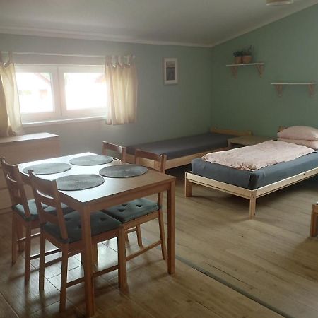 Apartmany Audy 2 Mníšek pod Brdy Exteriör bild